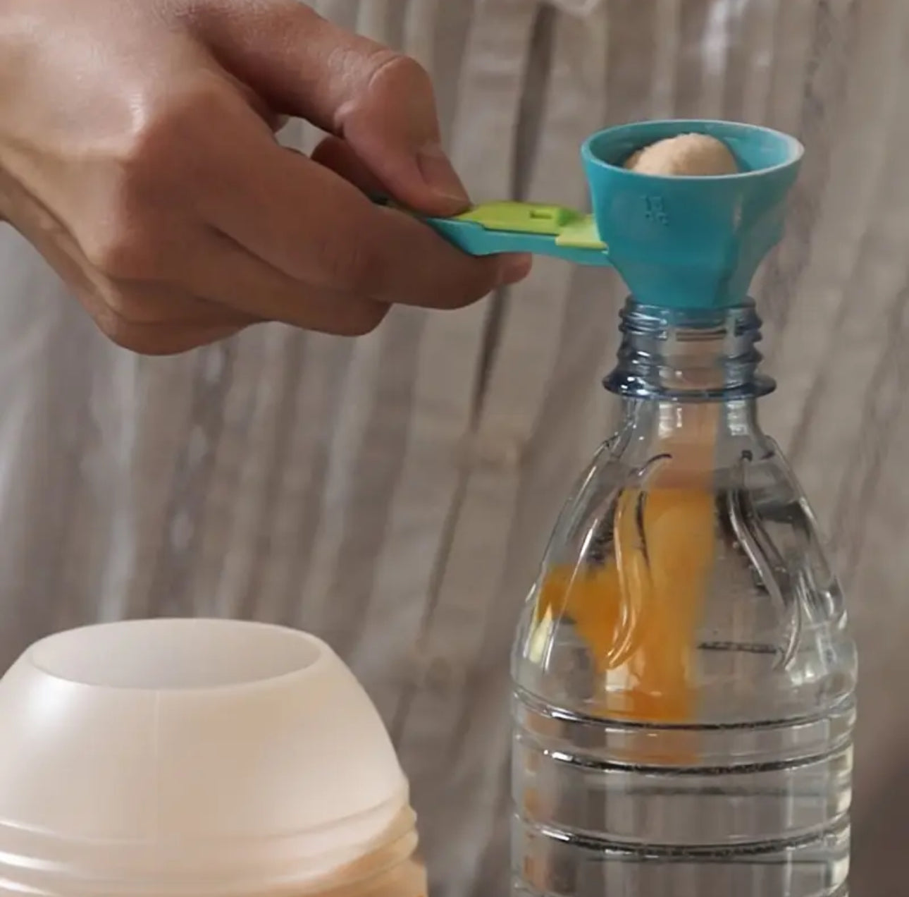 EZ-QWIK Measuring Spoon Funnel